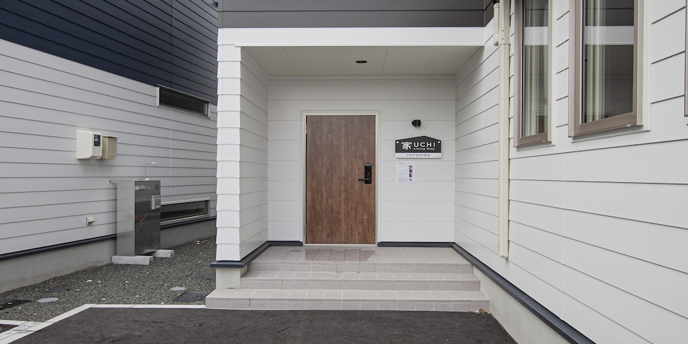 UCHI LIVING STAY TOYOHIRA 札幌