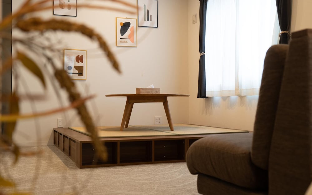 UCHI SUSUKINO 5.7 札幌