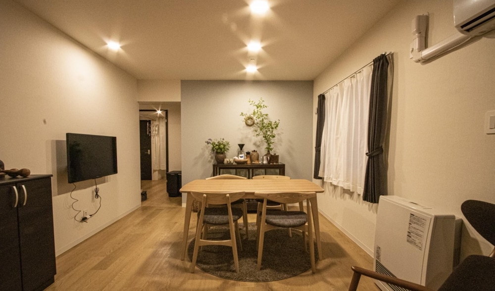 UCHI SUSUKINO 5.7 札幌