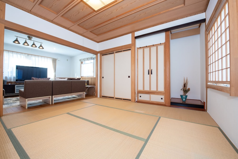 SAPPORO ASAHIGAOKA HOUSE 札幌