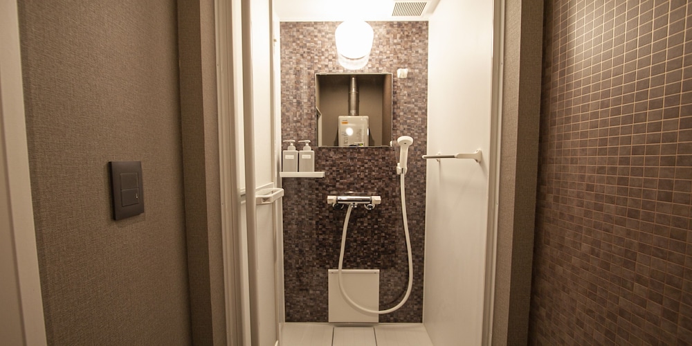 UCHI SUSUKINO WEST BY HOTEL WHEAT 札幌