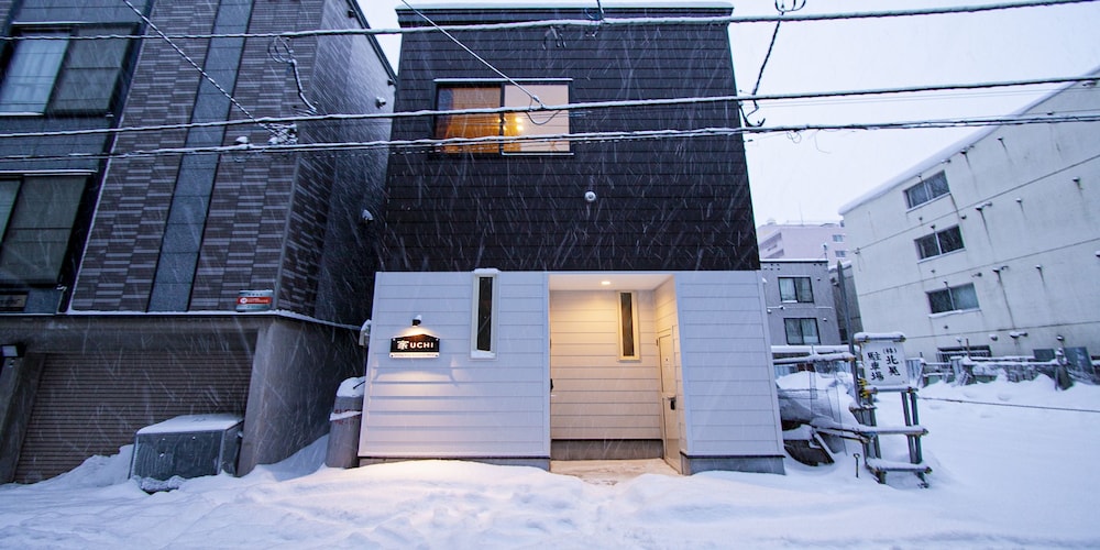 UCHI SUSUKINO WEST BY HOTEL WHEAT 札幌