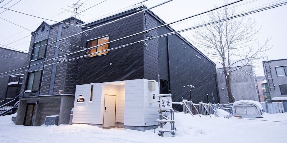 UCHI SUSUKINO WEST BY HOTEL WHEAT 札幌