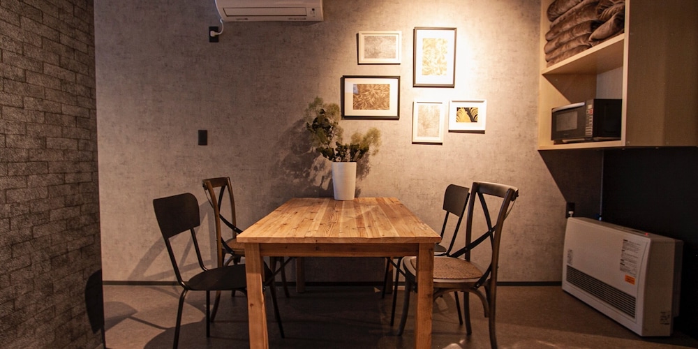 UCHI SUSUKINO WEST BY HOTEL WHEAT 札幌