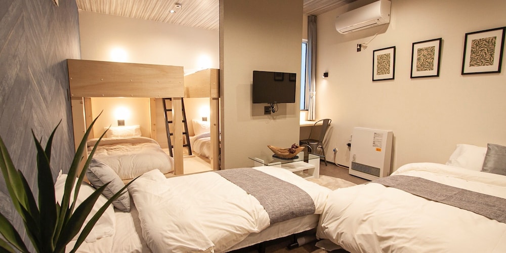 UCHI SUSUKINO WEST BY HOTEL WHEAT 札幌