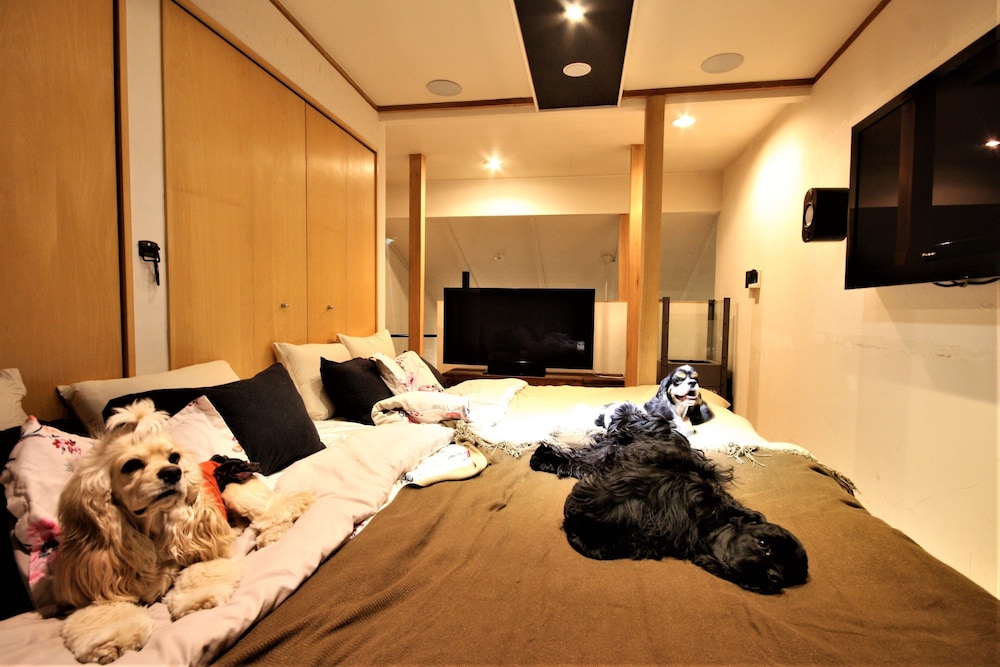SAPPORO HIRAOKA DOG HOTEL 札幌