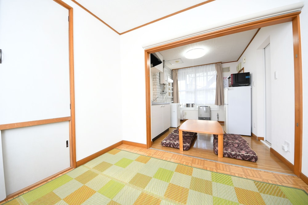 TANIFUJI B ROOM 札幌