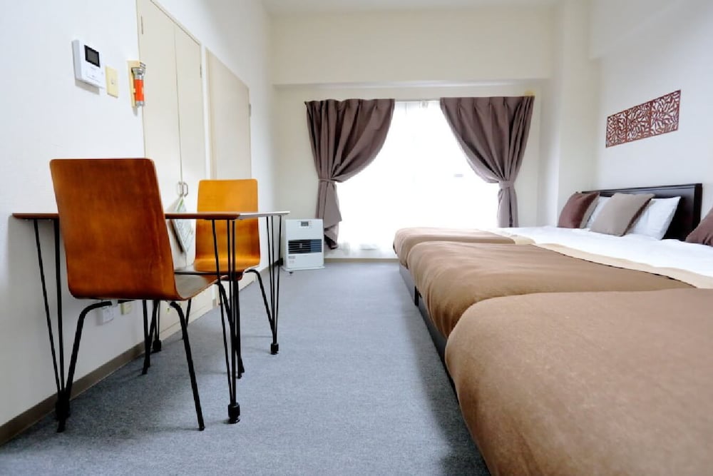 MANSION PASTURE TSUKISAMU 福住 札幌