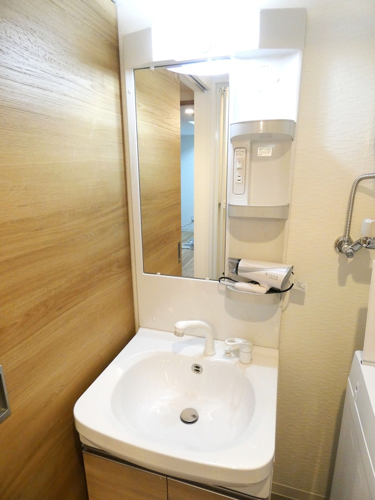 ALPHA SQUARE MINAMI 6 JO 305 札幌