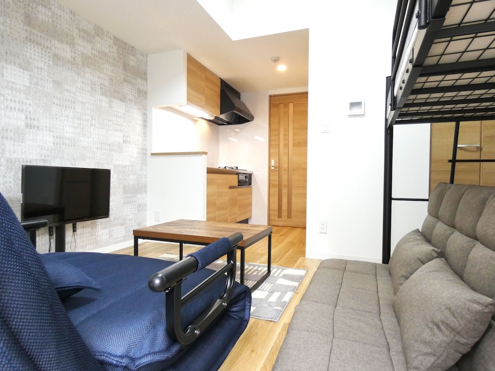 ALPHA SQUARE MINAMI 6 JO 305 札幌