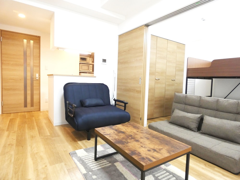 ALPHA SQUARE MINAMI 6 JO 303 札幌