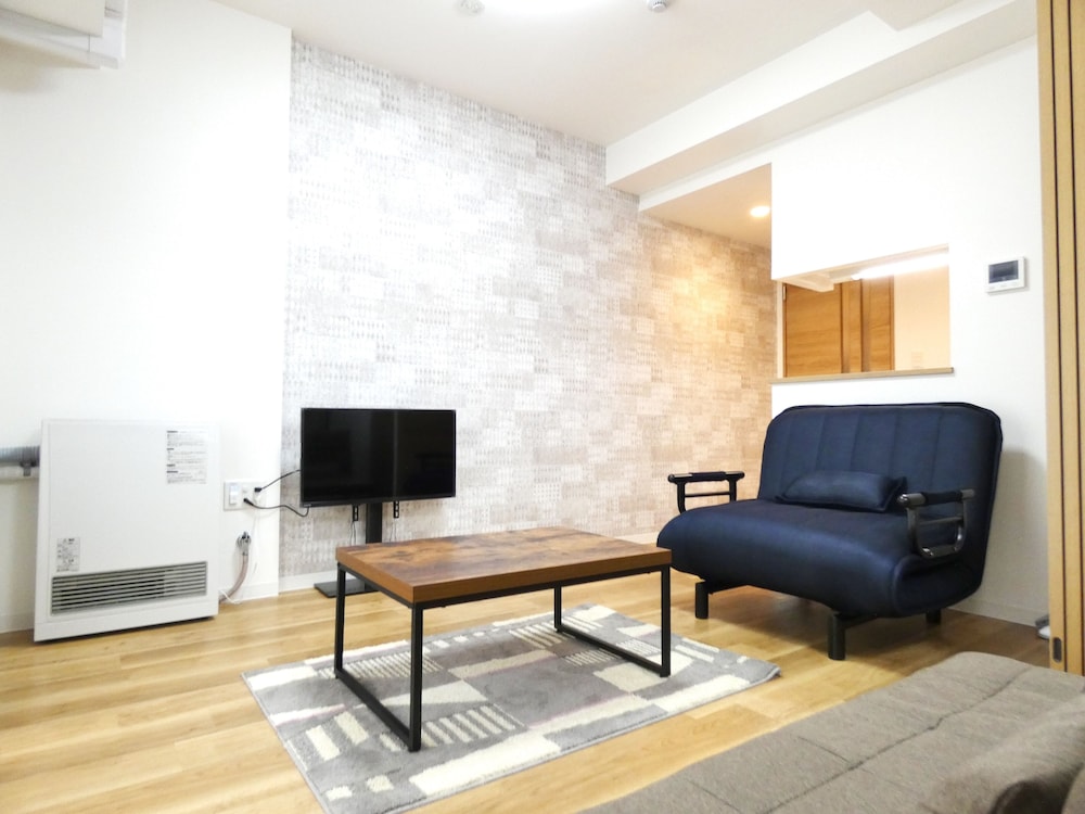 ALPHA SQUARE MINAMI 6 JO 303 札幌
