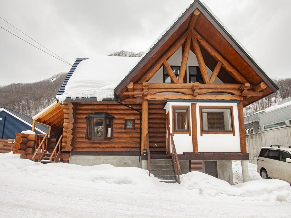 UCHI NORTH LOG CABIN 札幌