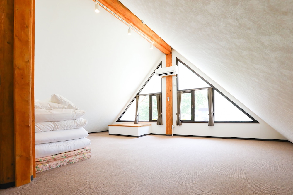 UCHI NORTH LOG CABIN 札幌