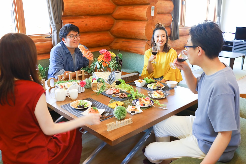 UCHI NORTH LOG CABIN 札幌