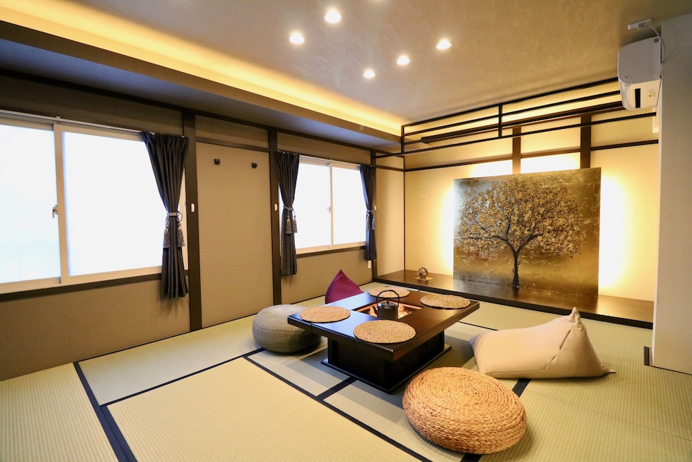 ONE’S VILLA SAPPORO 1F 札幌