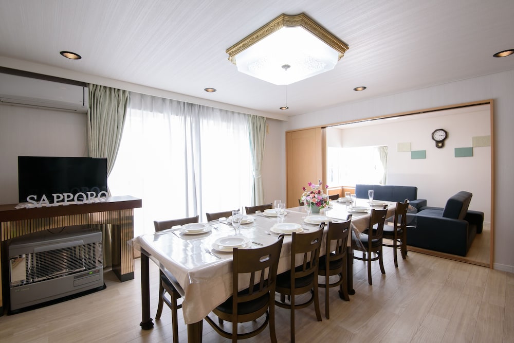 HDO SUMIKAWA VILLLA 札幌