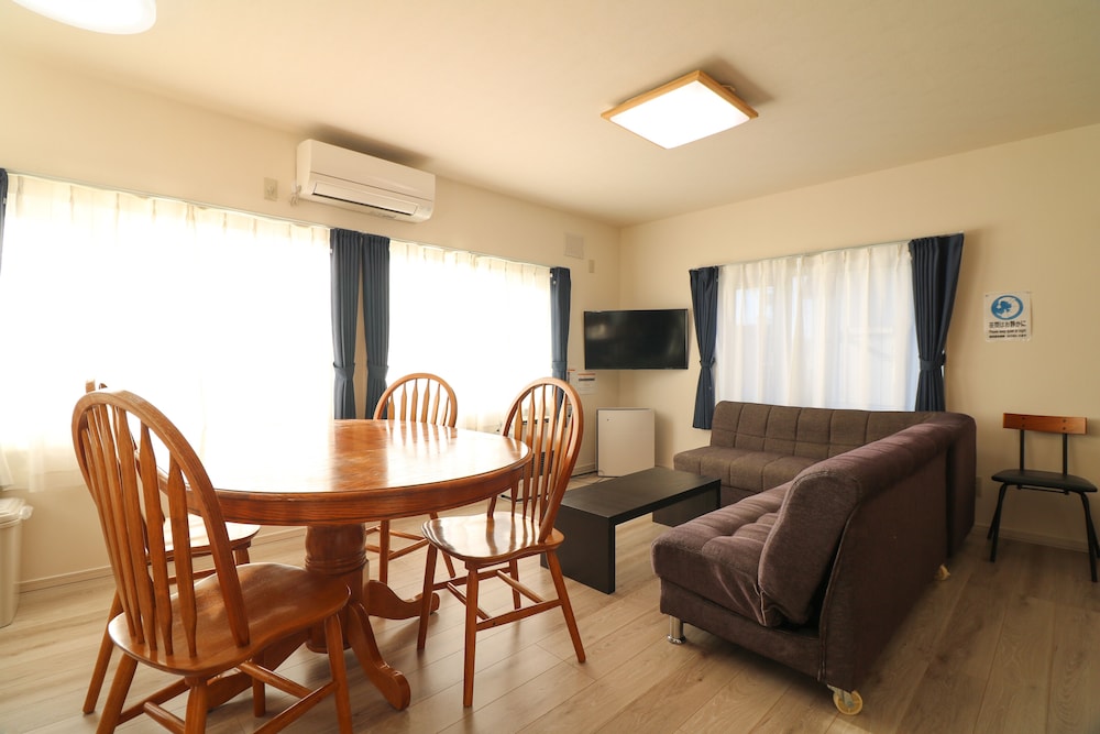 HDO HACHIKEN VILLA 2F 札幌