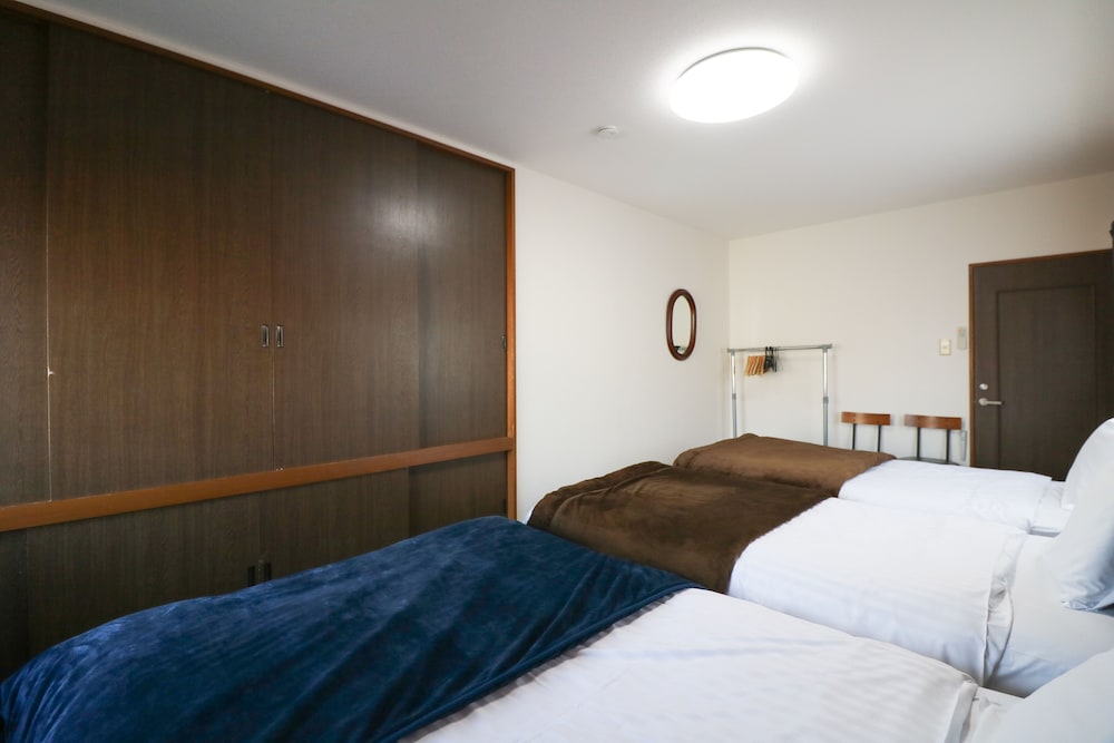 HDO HACHIKEN VILLA 2F 札幌
