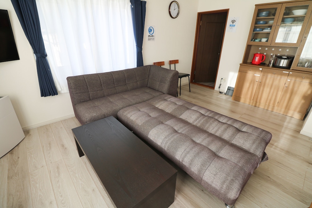 HDO HACHIKEN VILLA 2F 札幌