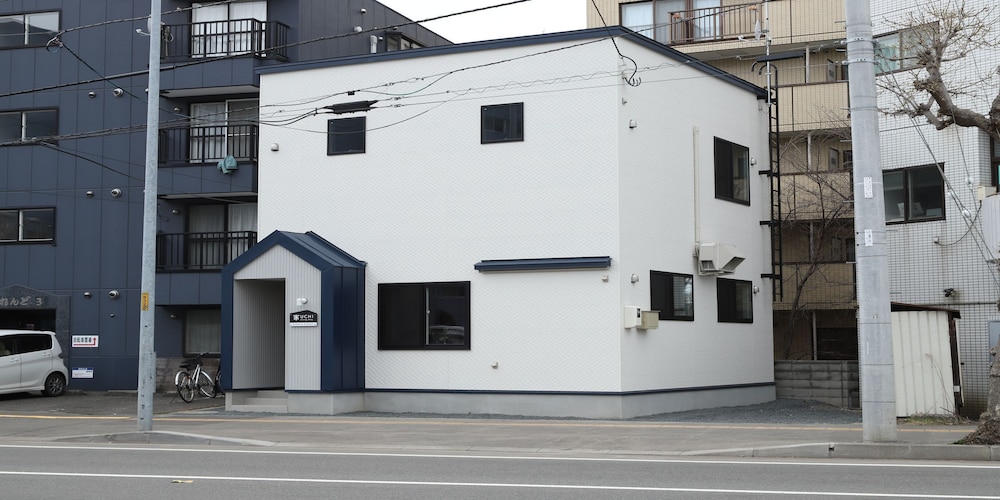 UCHI LIVING STAY SAPPORO KIKUSUI 札幌