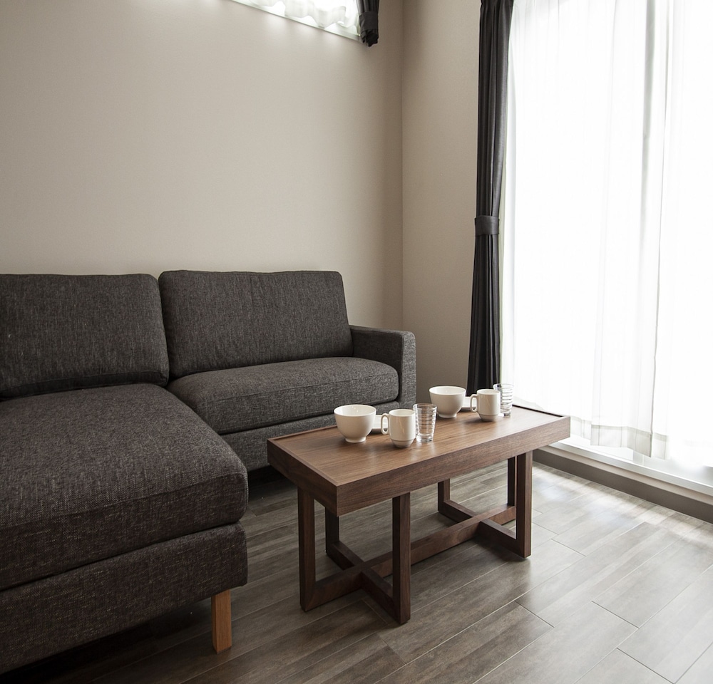 UCHI LIVING STAY ODORI 11 札幌