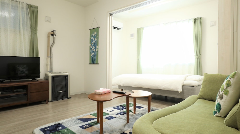 PRESCELTO SOSEIGAWA EAST B 103 札幌