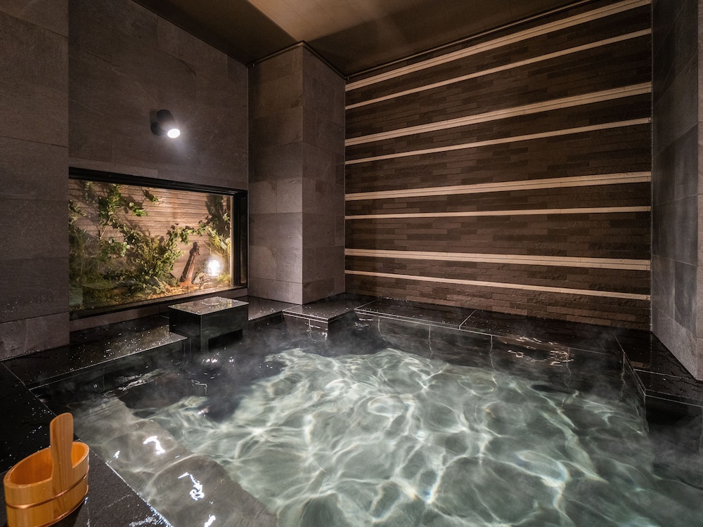 スーパーホテル札幌・北 5 条通 札幌