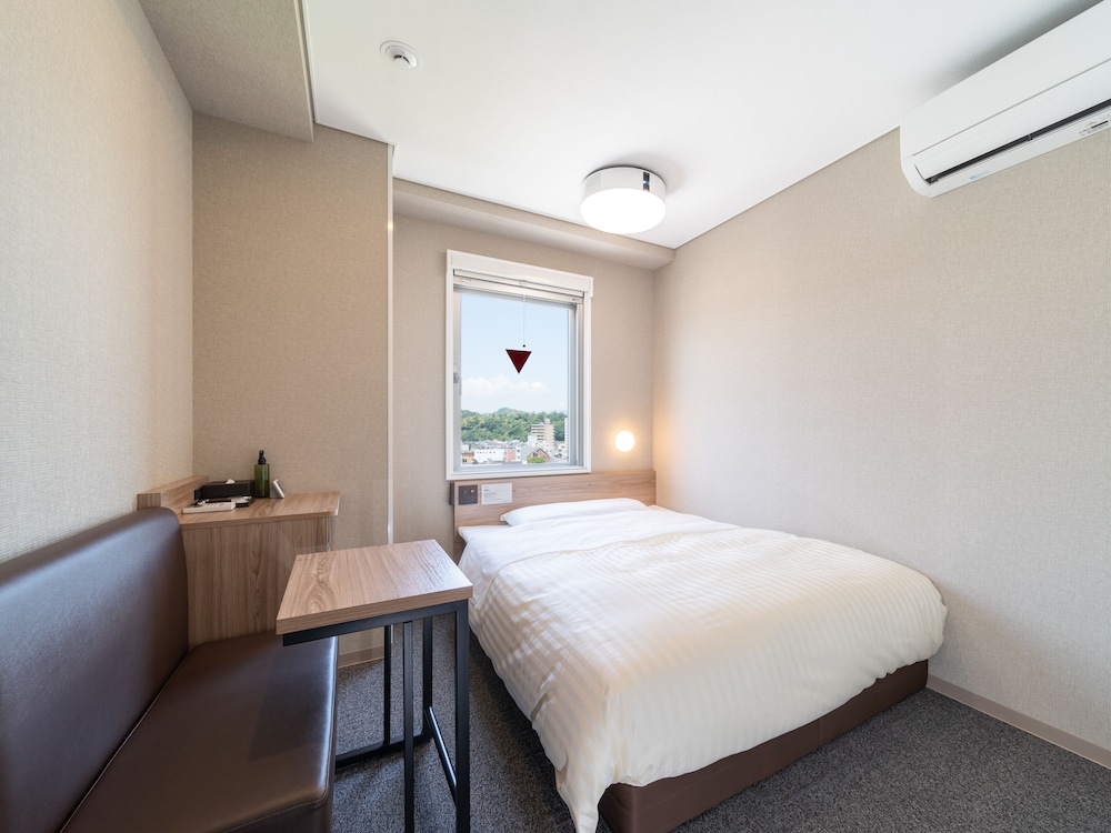 スーパーホテル札幌・北 5 条通 札幌