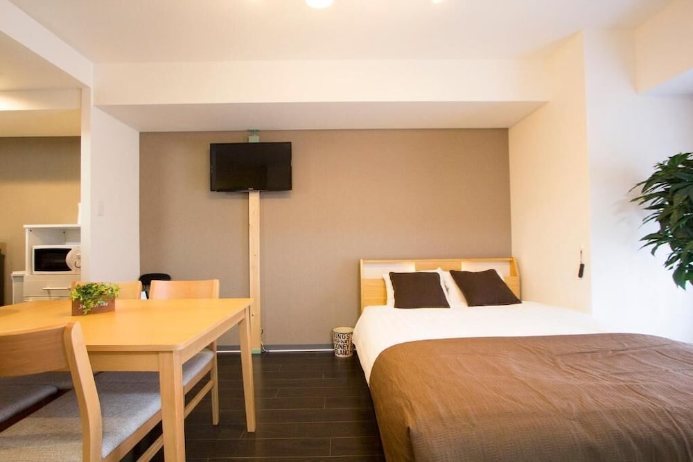 SUN COURT HONGO DOHRI GARDEN HILLS 602 札幌