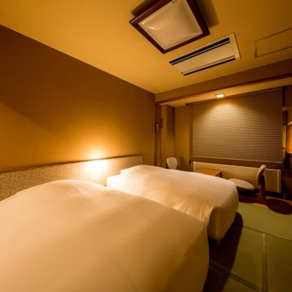 旅籠屋 定山渓商店 - HOSTEL 札幌