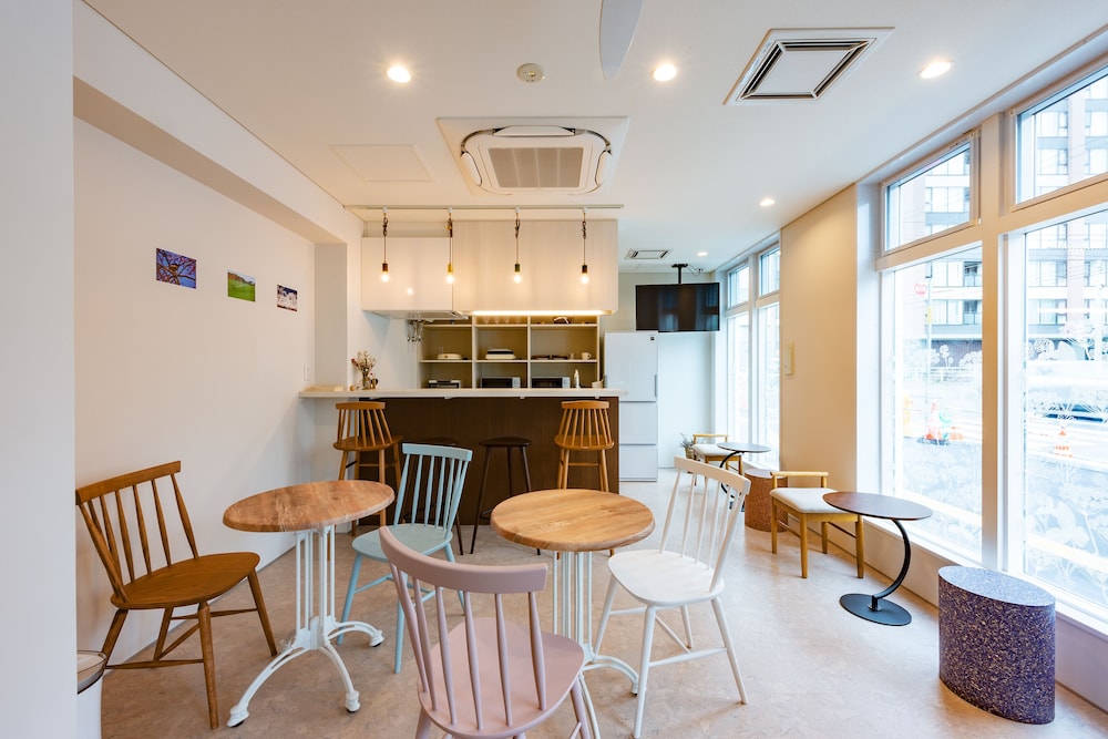 PLAT HOSTEL KEIKYU SAPPORO SKY 札幌