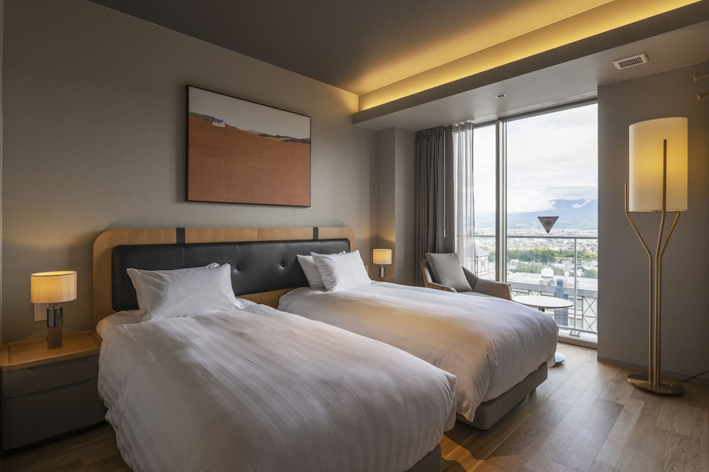 フェニックス富良野 札幌