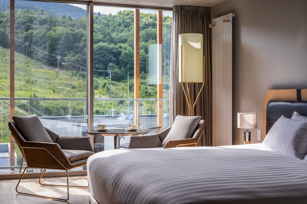 フェニックス富良野 札幌