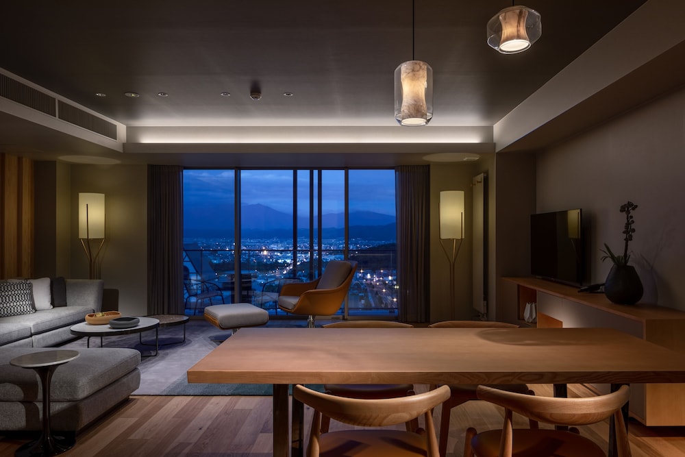 フェニックス富良野 札幌