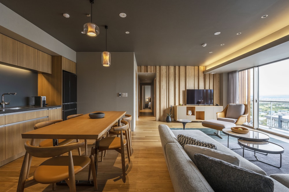 フェニックス富良野 札幌