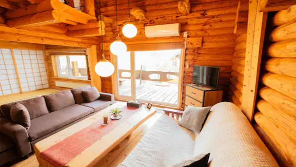 LAKE TOYA HILLSIDE HOUSE 札幌