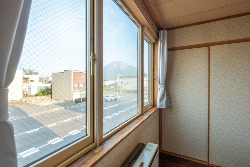 EZO FUJIYA NISEKO HOUSE 札幌