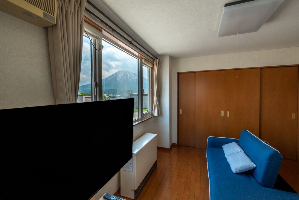 EZO FUJIYA NISEKO HOUSE 札幌