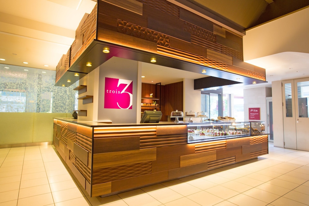 ANAクラウンプラザホテル福岡 バイ IHG 福岡