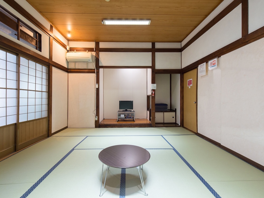 山本旅館 福岡