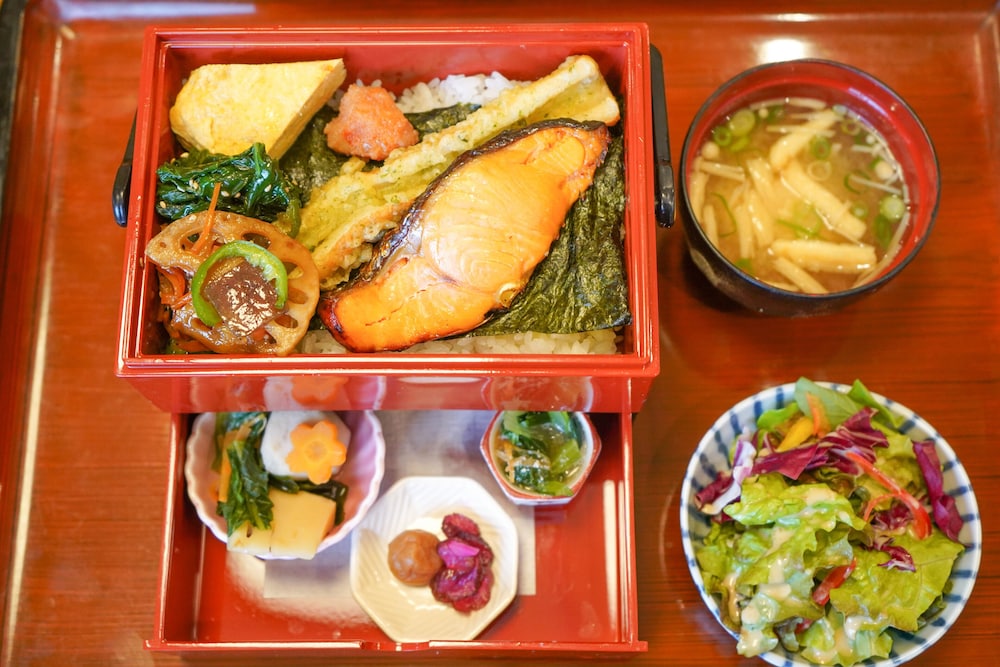 平和台 ホテル 天神 福岡