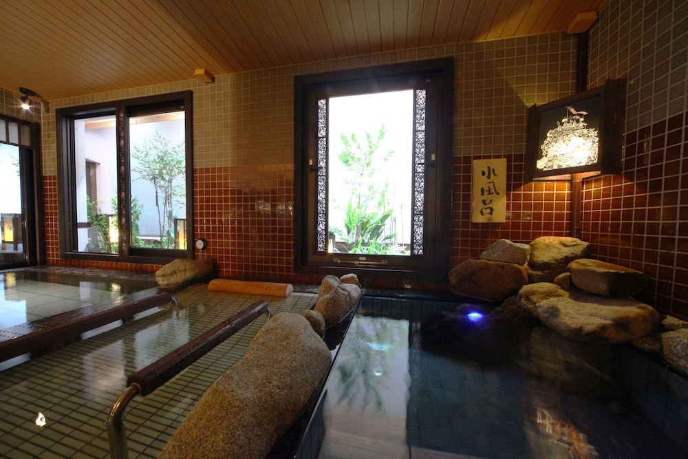 袖湊の湯　ドーミーインＰＲＥＭＩＵＭ博多・キャナルシティ前 福岡