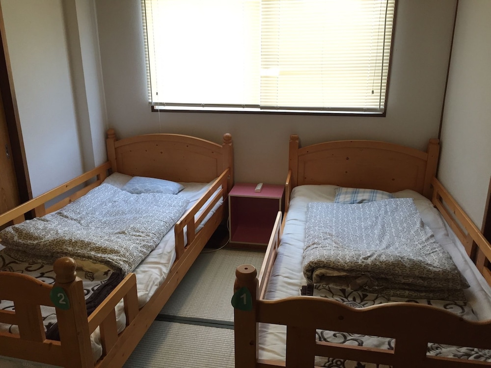 ゲストハウス奈良屋 福岡