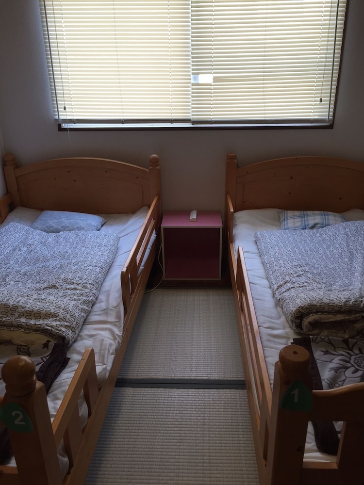 ゲストハウス奈良屋 福岡
