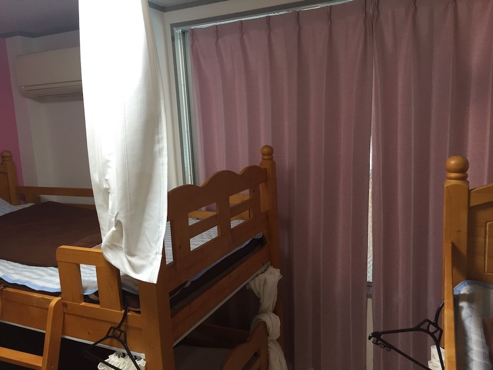 ゲストハウス奈良屋 福岡