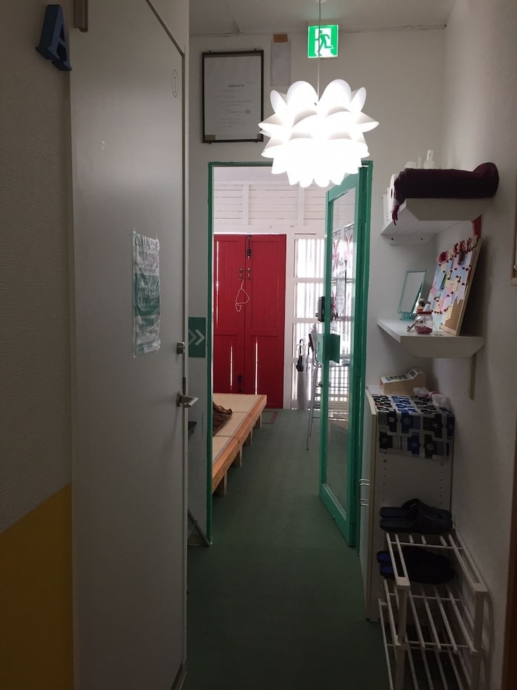 ゲストハウス奈良屋 福岡