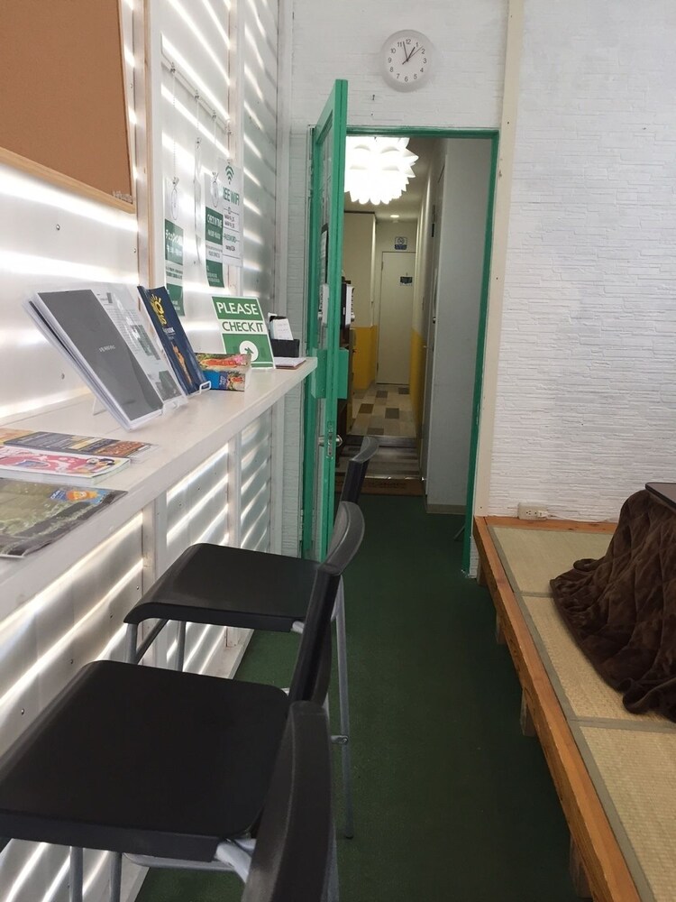 ゲストハウス奈良屋 福岡