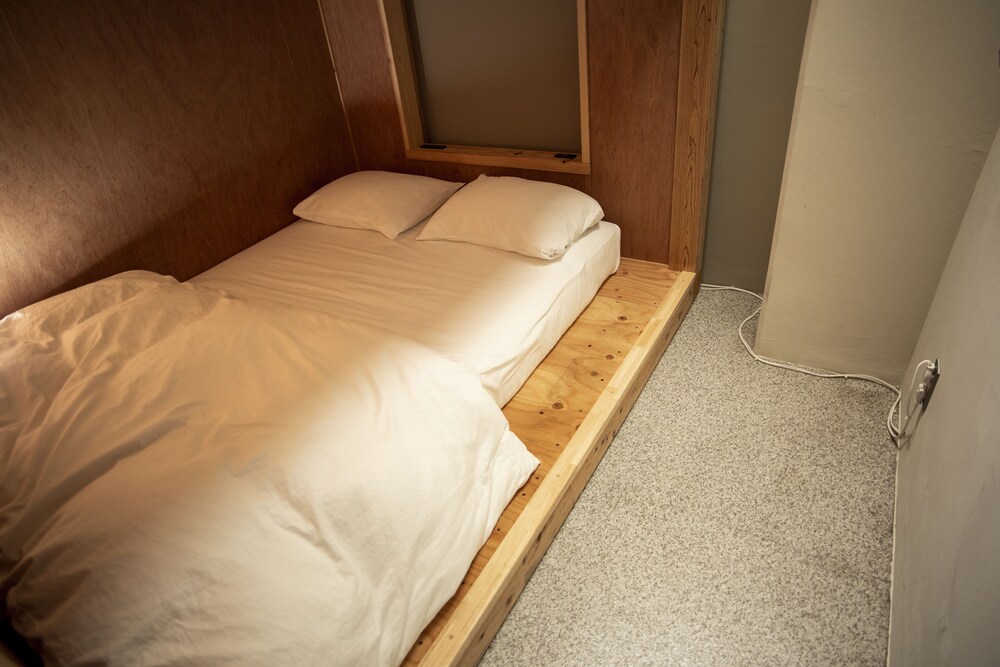 THE GATE HOSTEL 福岡