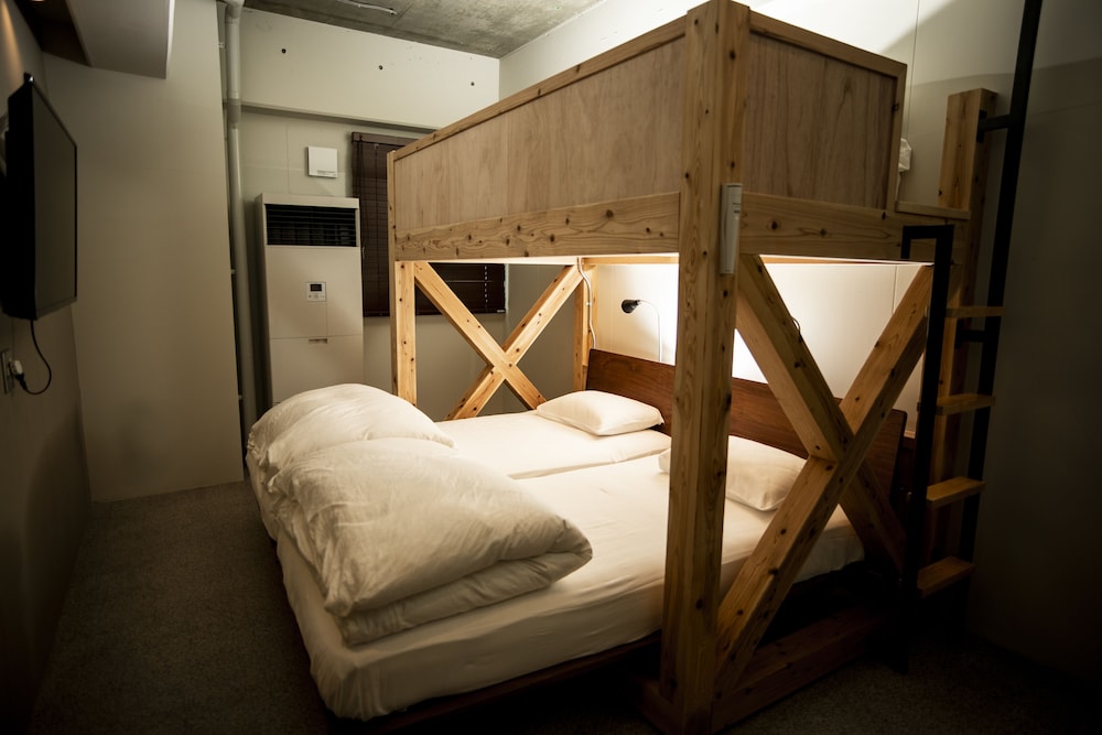 THE GATE HOSTEL 福岡